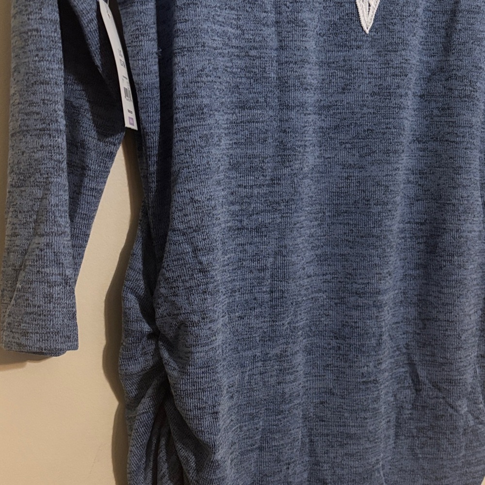 Faded Glory Heathered Blue Long-Sleeve Scoop Neck Top with Lace Back - Picture 3 of 7